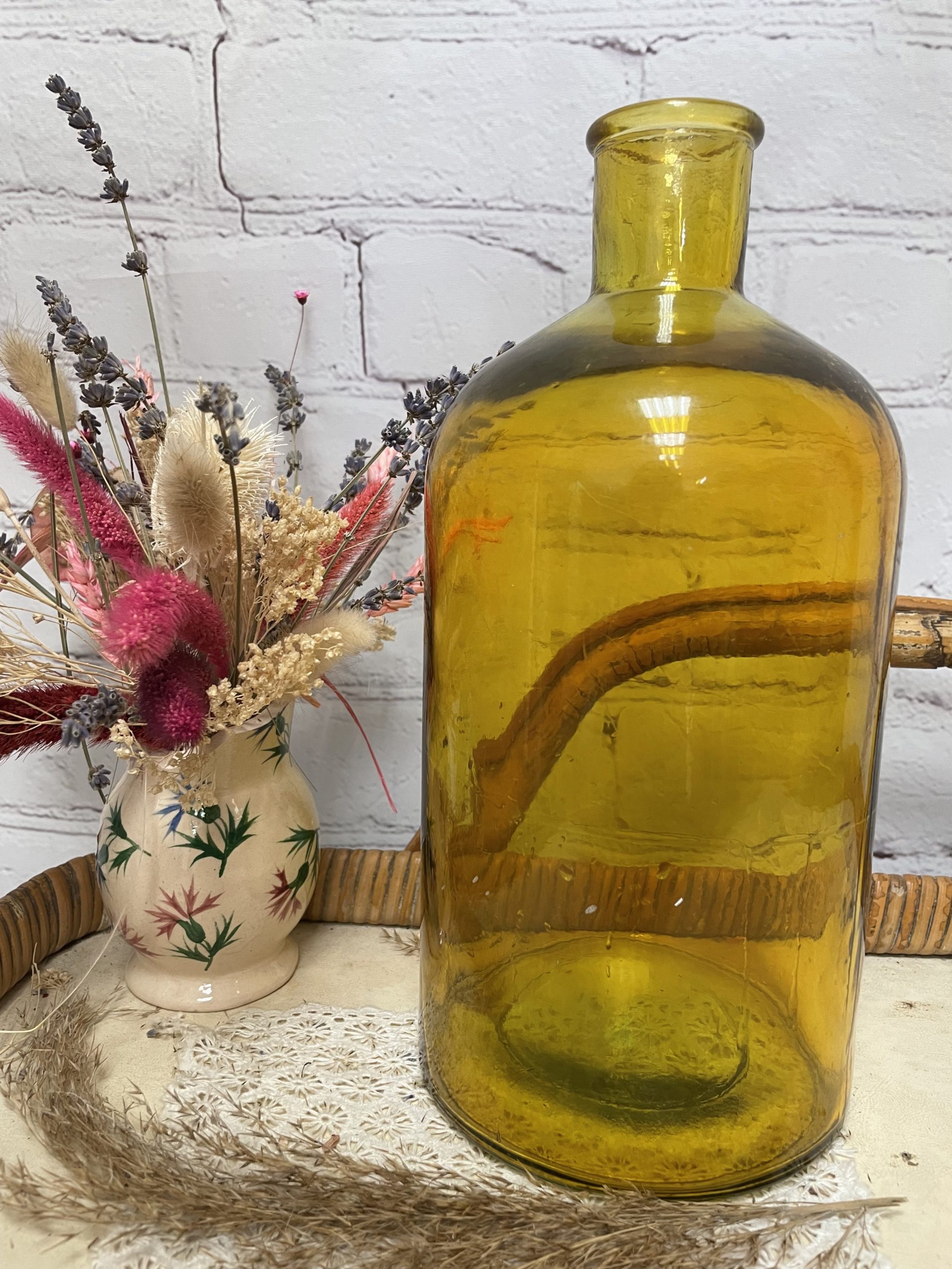 Bouteille vintage verre soufflé ambré apothicaire contenance 1,5L