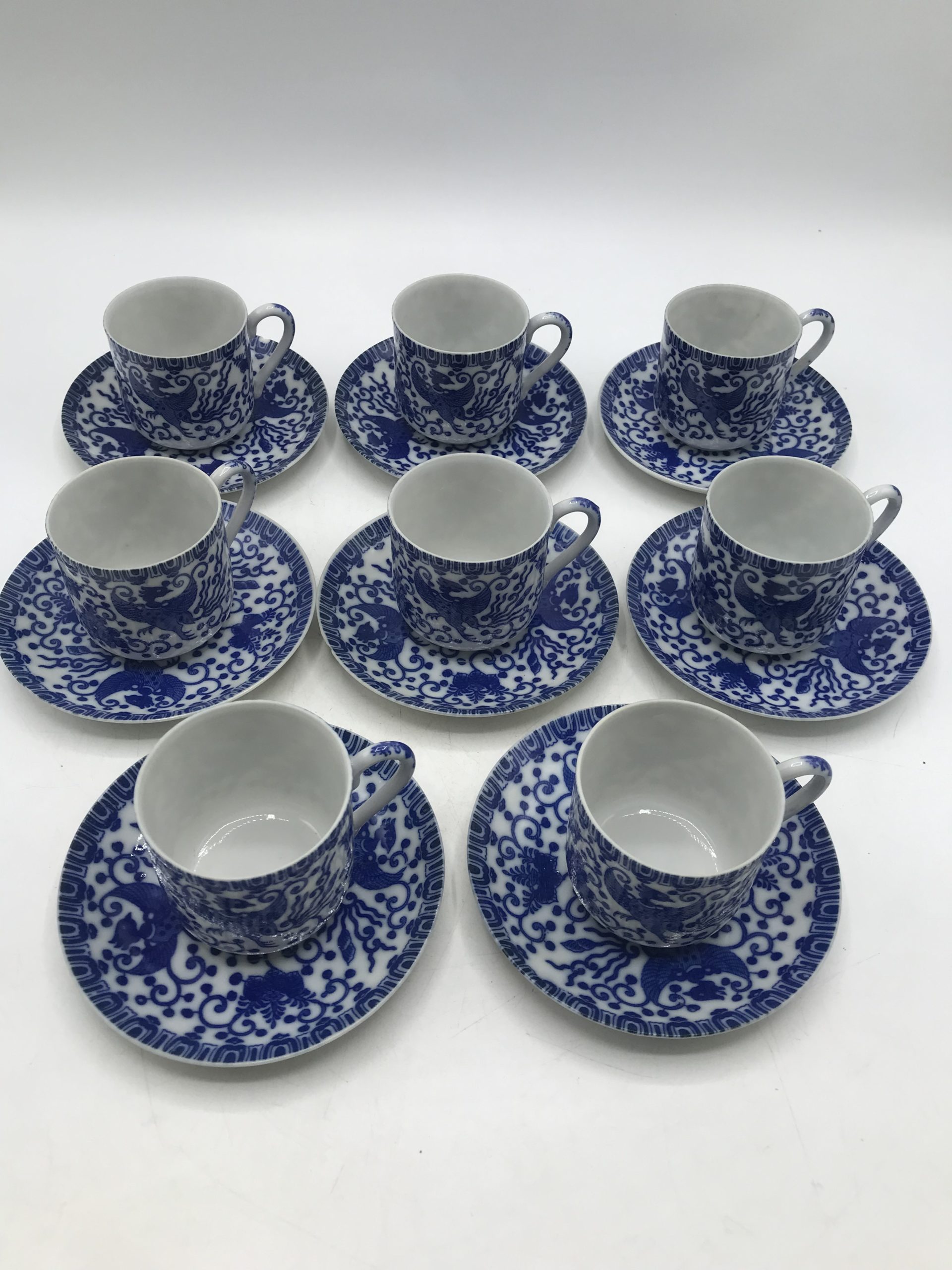 Service à thé Japonais, 13 tasses - Antic Stock & Sons