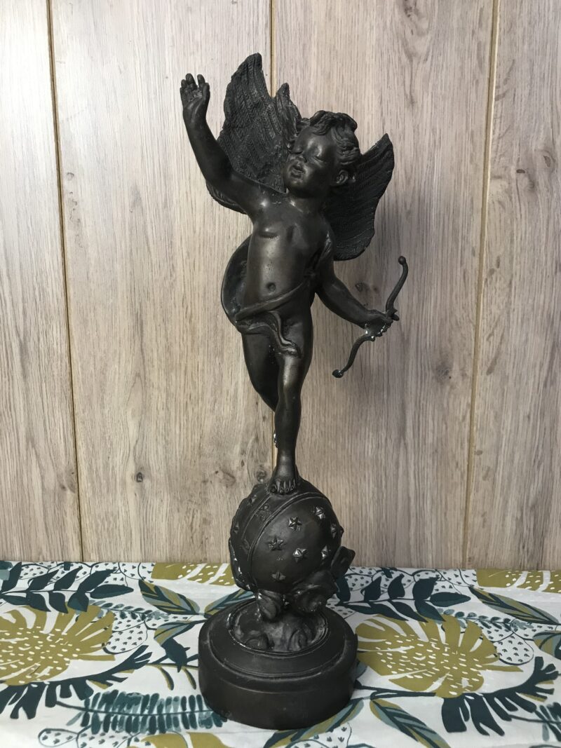 statue cupidon plâtre et bronze