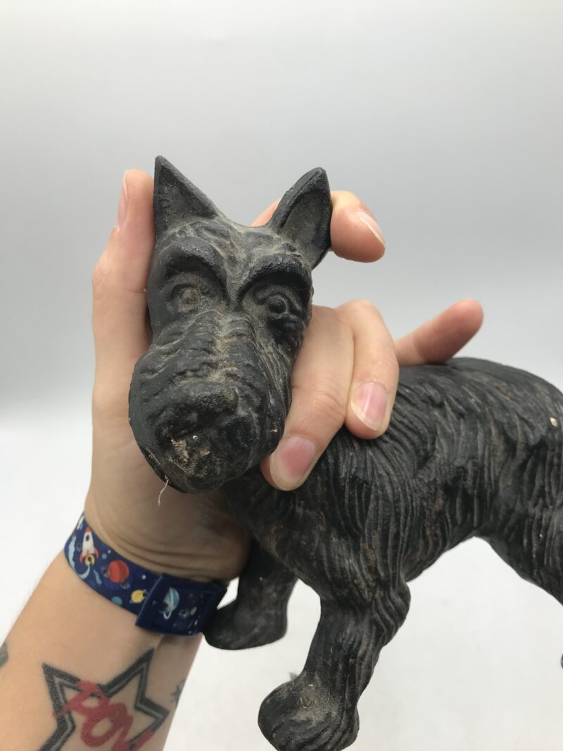 Scottie Terrier en fonte