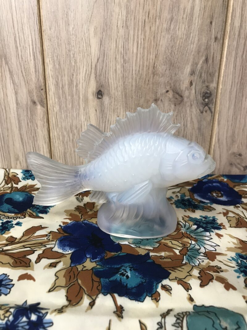 Poisson en opaline signé Verlys des années 20