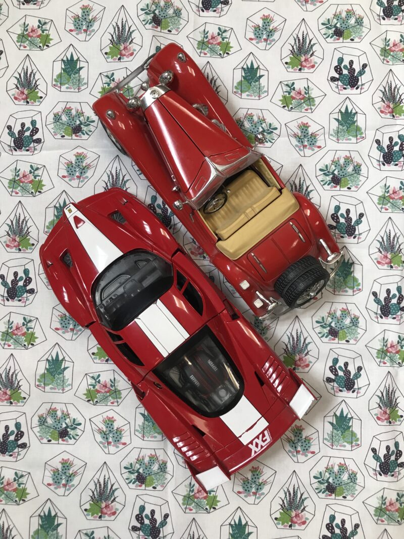 Duo de voiture anciennes 1/18