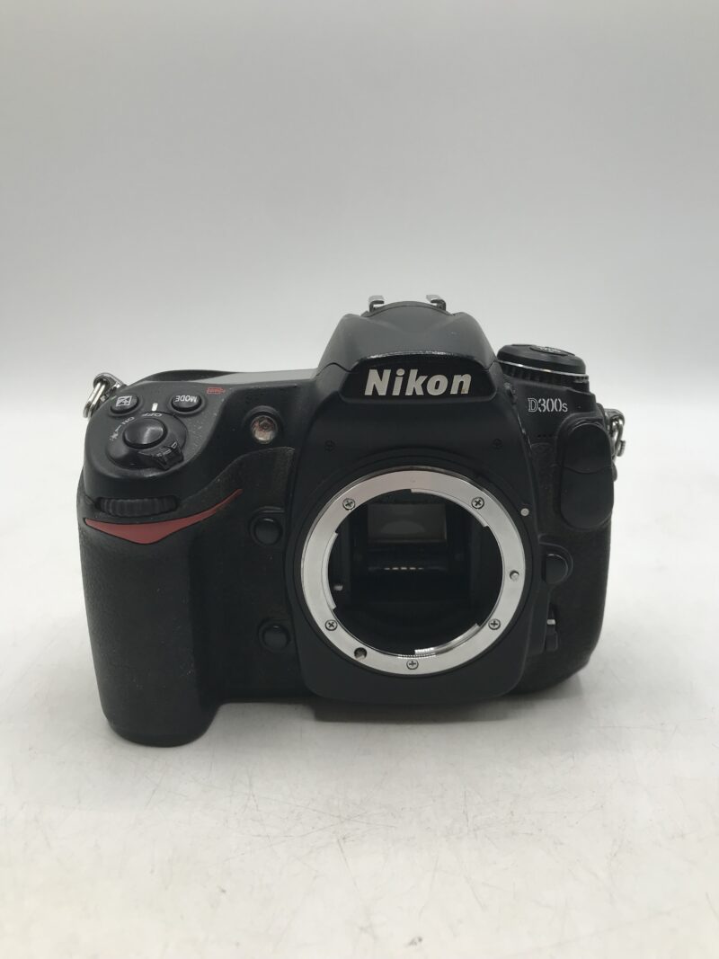 Appareil NIKON D300s vintage – Image 4