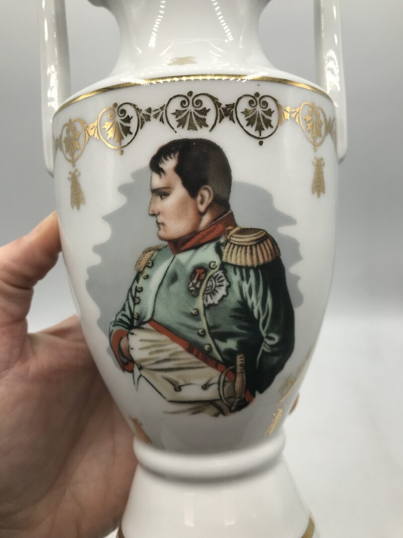 Duo vase et plat Napoléon porcelaine – Image 9