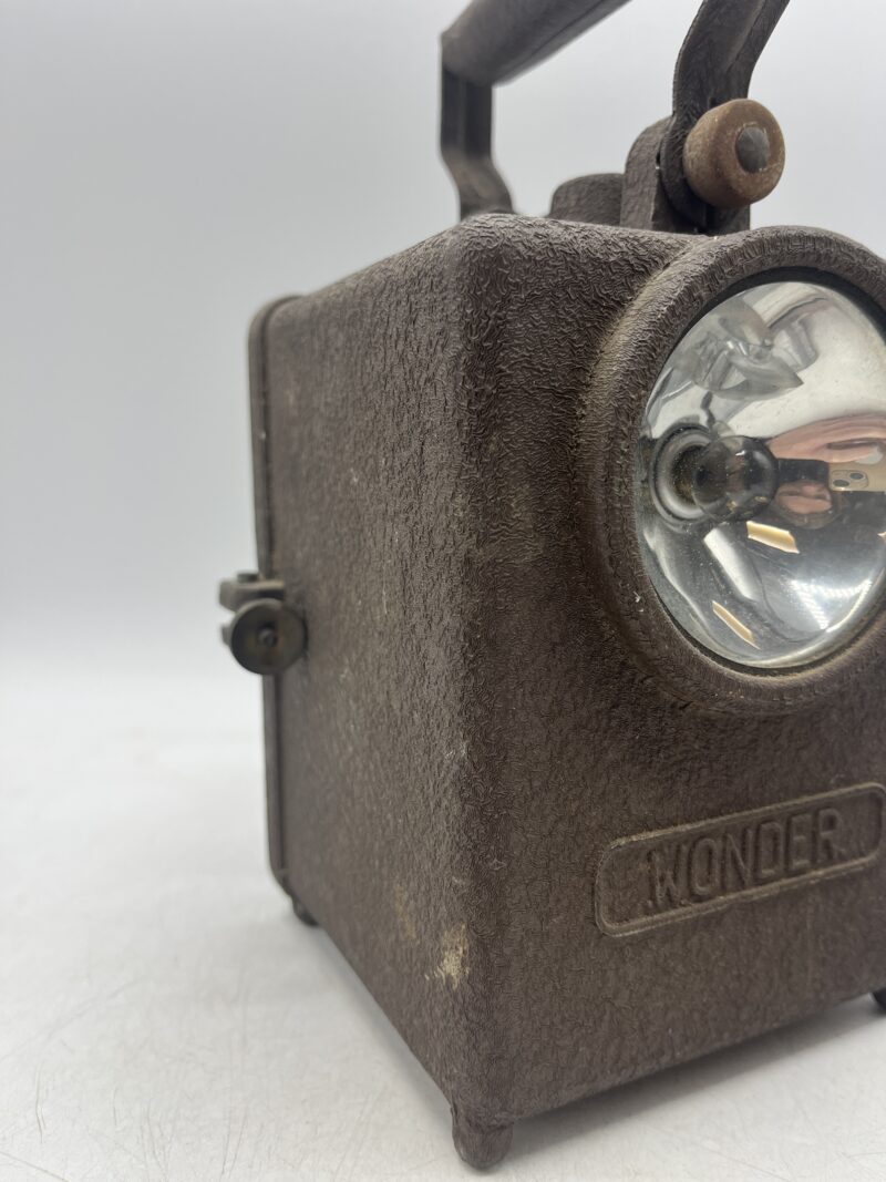 Lampe cheminot Wonder