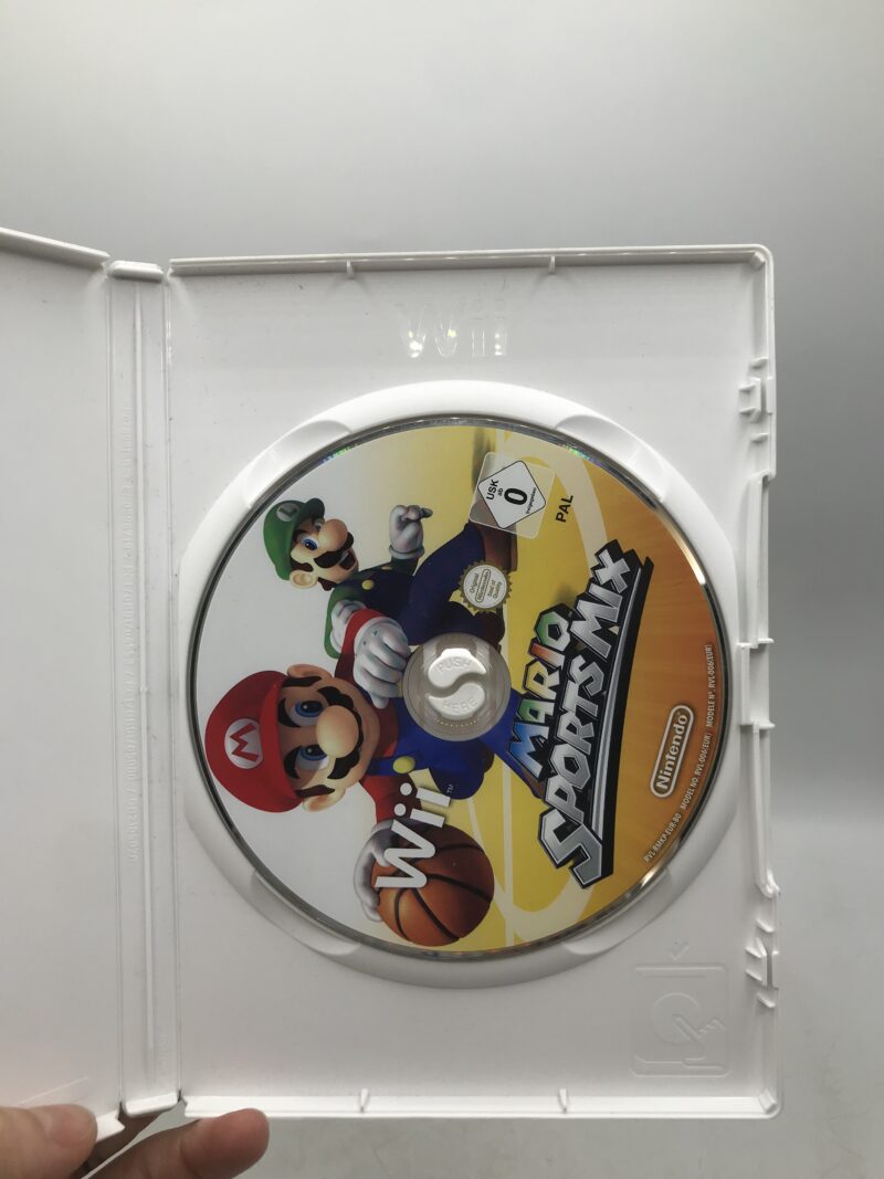 Lot 2 jeux Wii Mario et Link's – Image 8