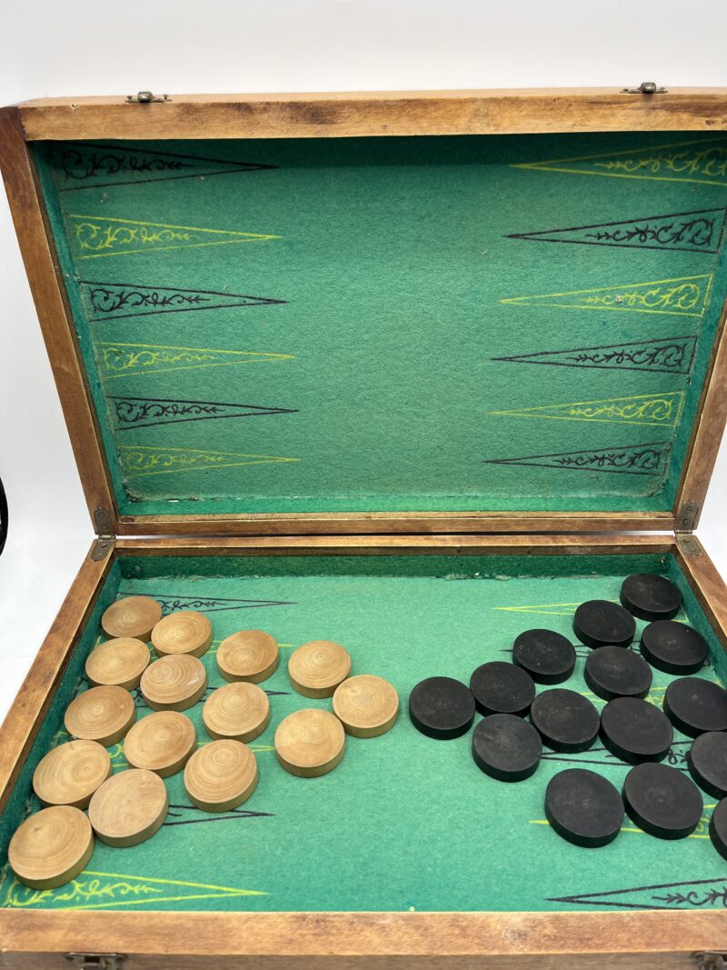 Mallette ancienne jeu de dames et backgammon – Image 8