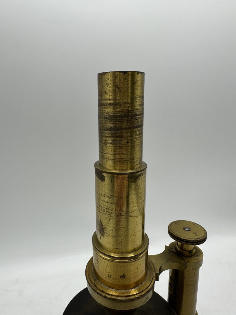 Ancien microscope en laiton – Image 11