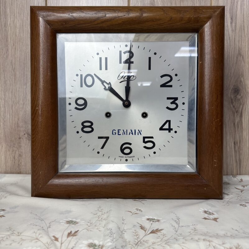 Ancienne horloge Odo vintage