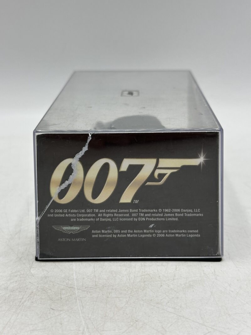 Miniature 007 Aston Martin DB5 Goldfinger – Image 7