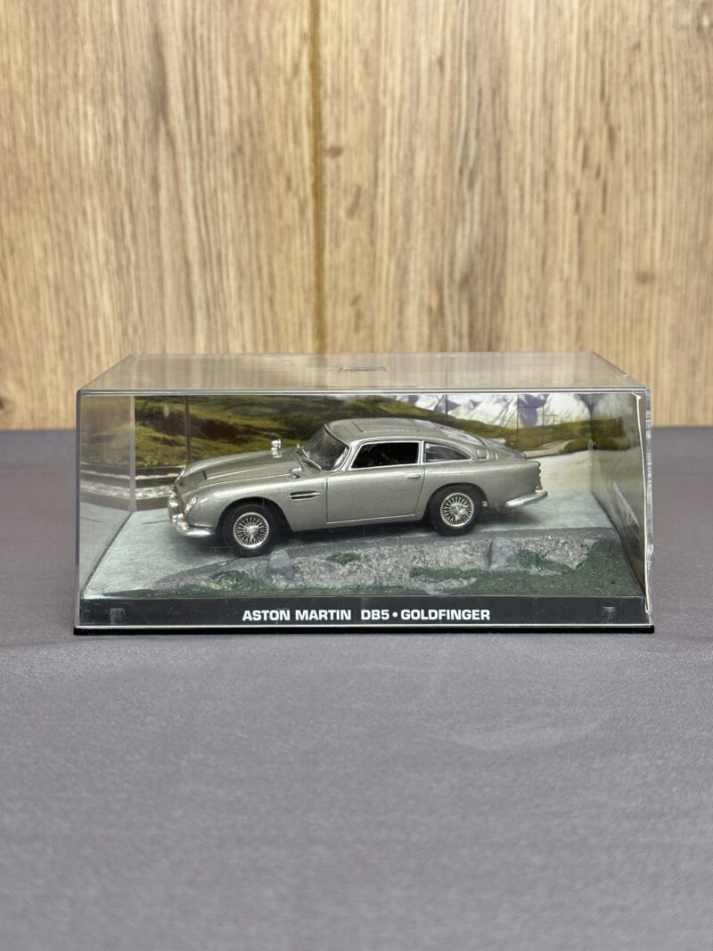 Miniature 007 Aston Martin DB5 Goldfinger