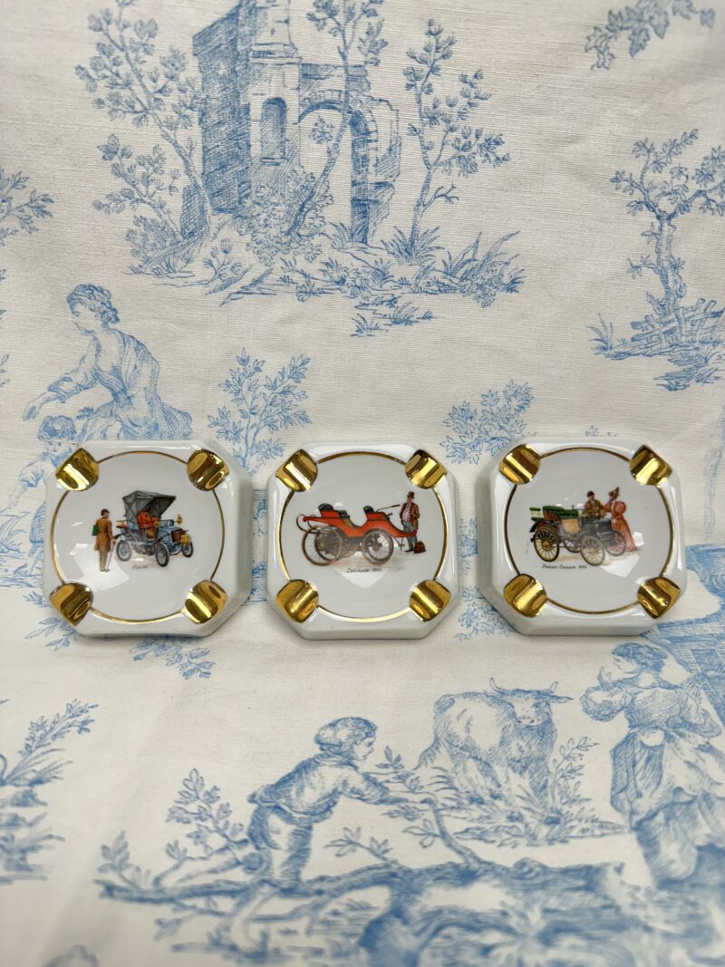 Trio de petits cendriers porcelaine de Limoges