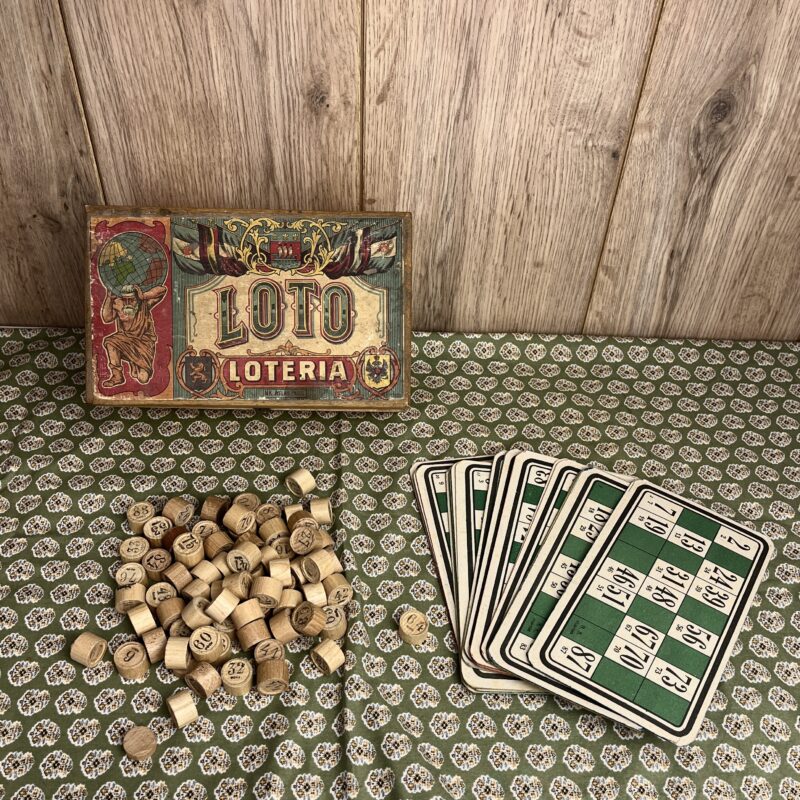 Ancien jeu de loto vintage