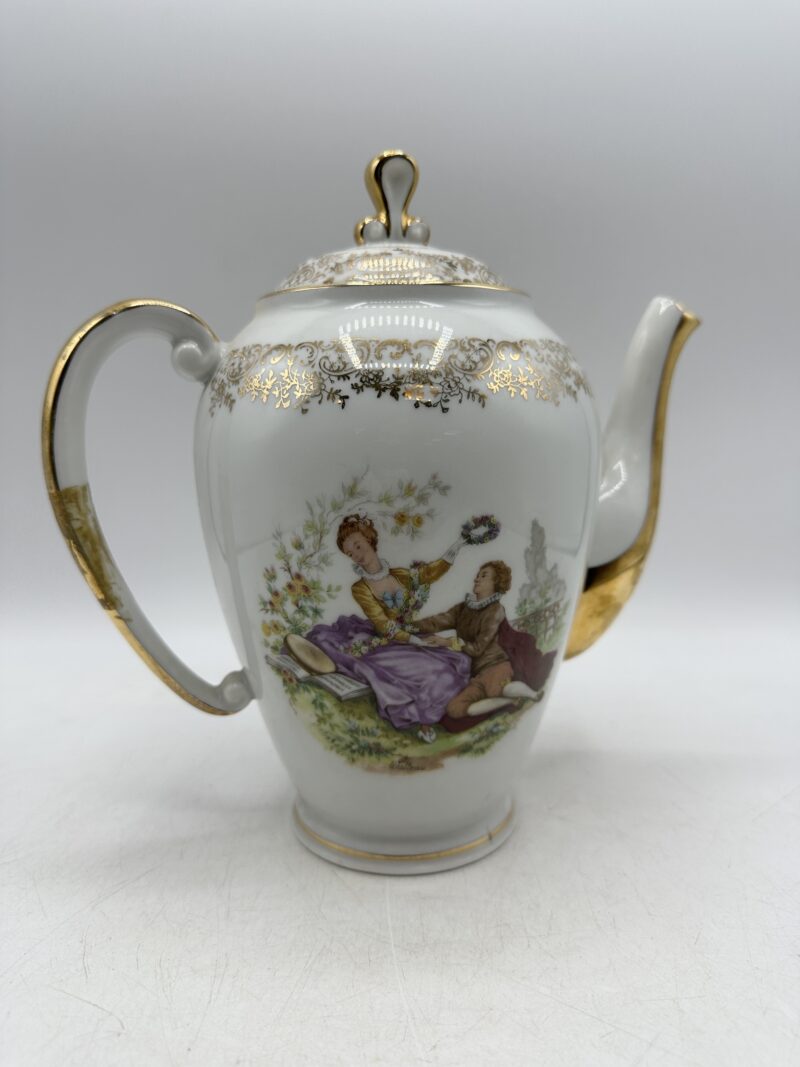 Service à thé en porcelaine de Limoges 22 pièces Watteau – Image 9