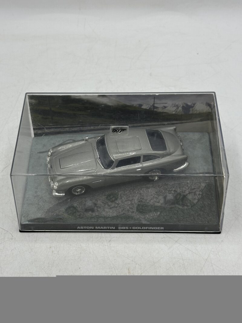 Miniature 007 Aston Martin DB5 Goldfinger – Image 3