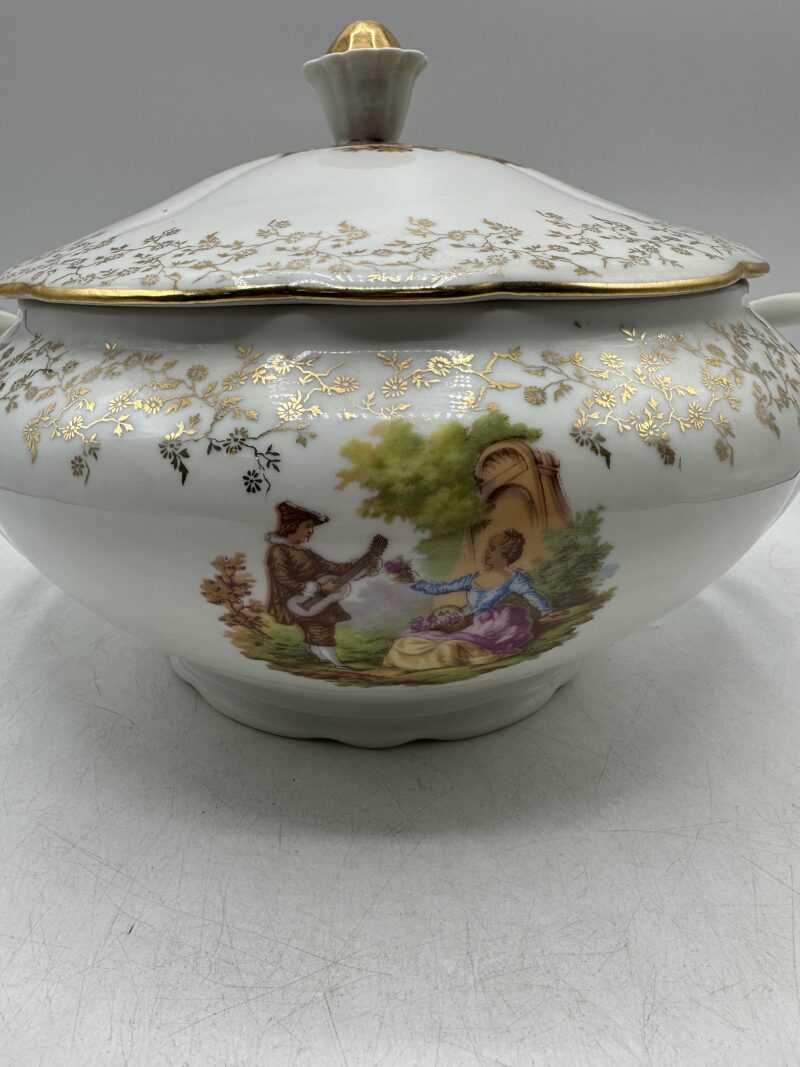 Composition de 10 pièces de vaisselle Fragonard porcelaine – Image 3