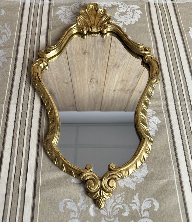 Miroir doré style baroque en bois